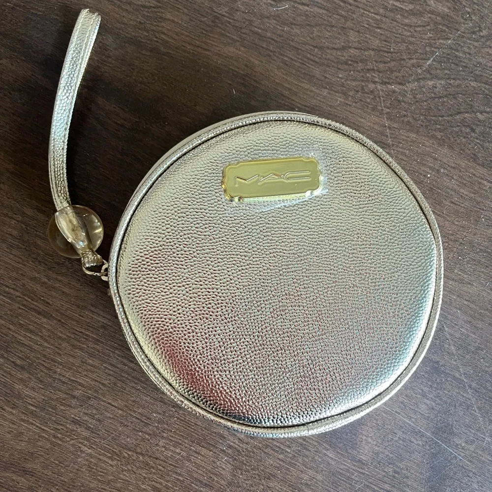 MAC Cosmetics Metallic Gold Round Makeup Bag Wristlet‎ Pouch Circular Gold Logo